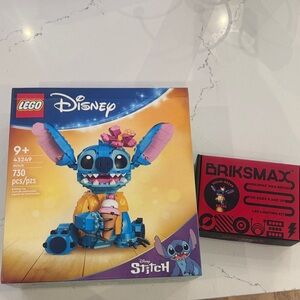 LEGO Disney Stitch Building Set - Blue, Pink, and Orange
